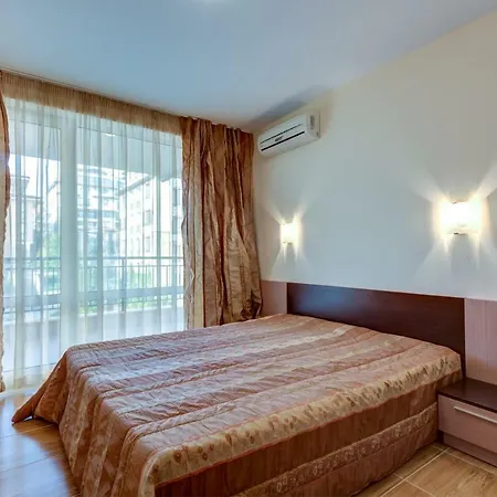 Dreambg In Paradise Dreams Apartment Sveti Vlas