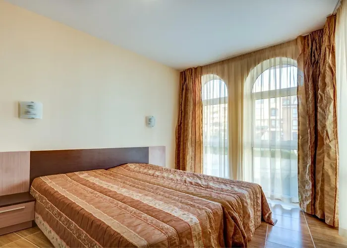 дриймбг - парадайз дриймс, влас * Светий Влас